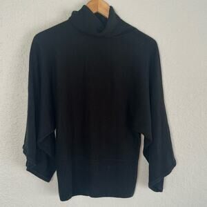BCBGMaxAzria Black Wide Sleeve Turtleneck Cozy Fall Winter Ribbed